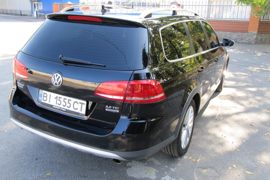 Продам Volkswagen Passat Alltrack 2013 года в Полтаве