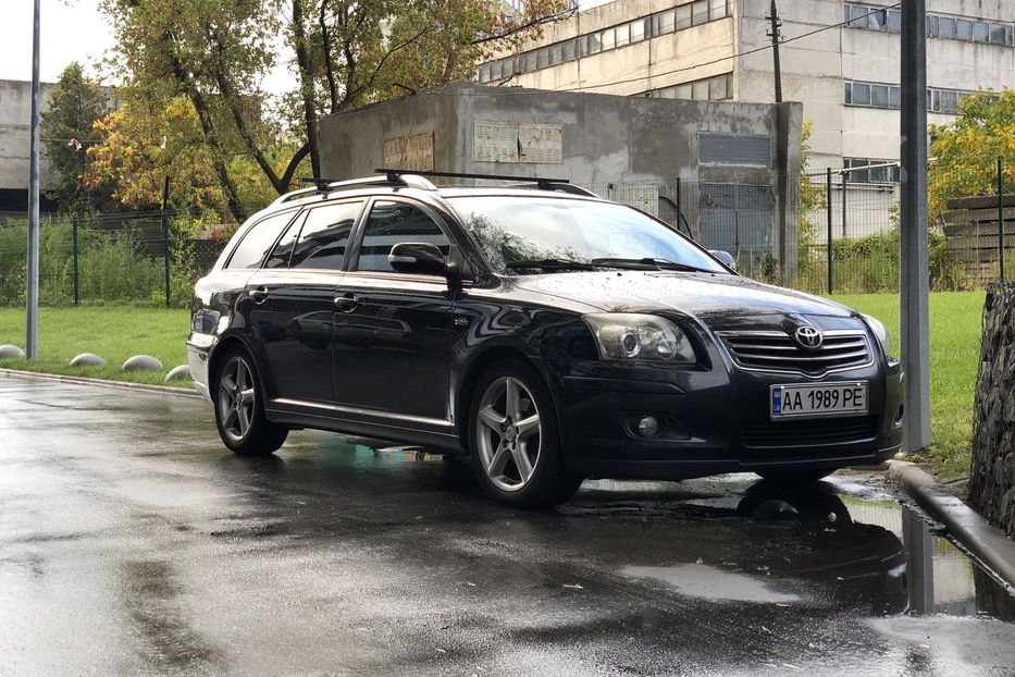 Продам Toyota Avensis 2006 года в Киеве