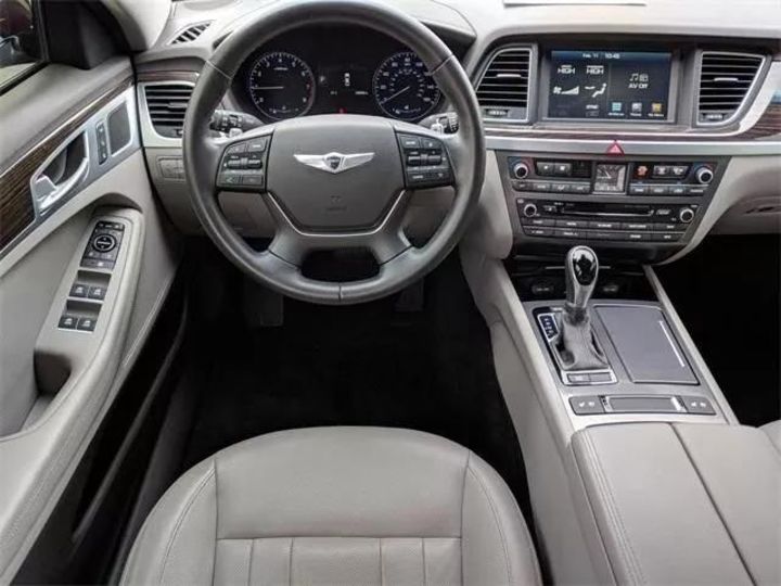 Продам Hyundai Genesis G80 2016 года в Киеве