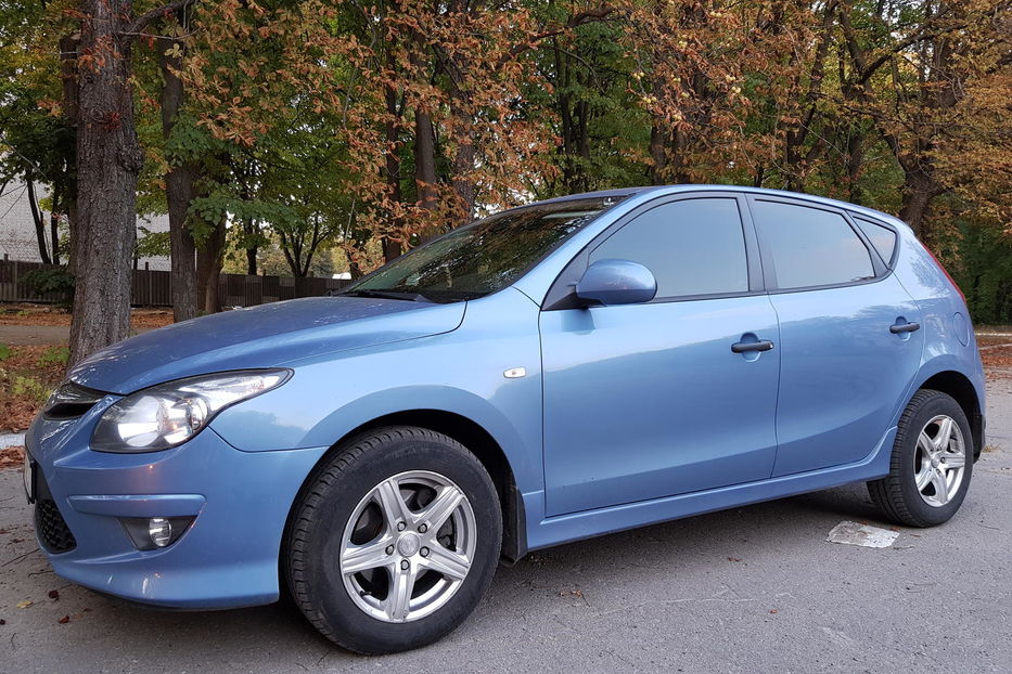 Продам Hyundai i30  2011 года в Харькове