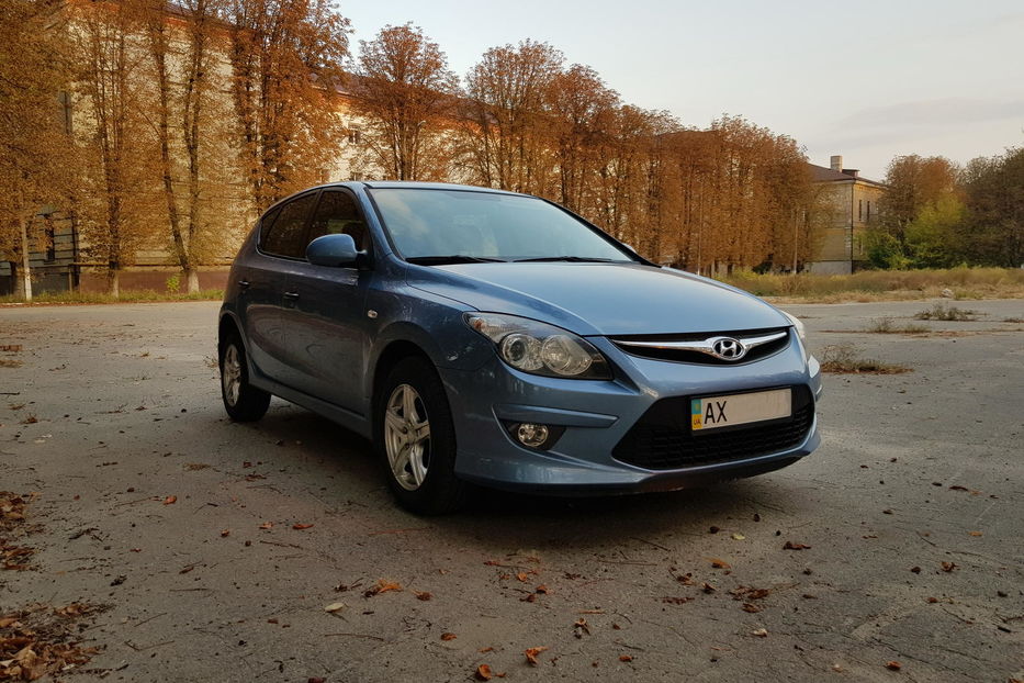 Продам Hyundai i30  2011 года в Харькове