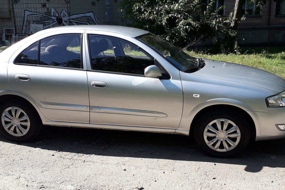 Продам Nissan Almera 2010 года в Киеве