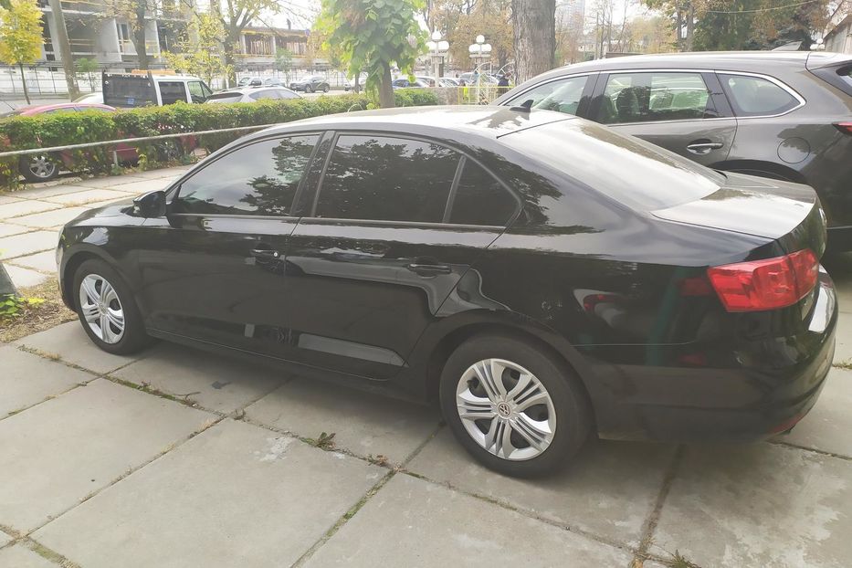 Продам Volkswagen Jetta se 2014 года в Киеве