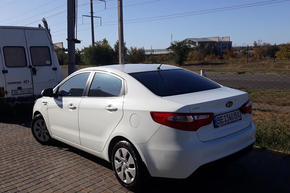 Продам Kia Rio Kia Rio 1.4 2012 года в Николаеве