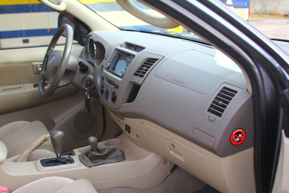 Продам Toyota Fortuner 2.7wti 2006 года в Киеве