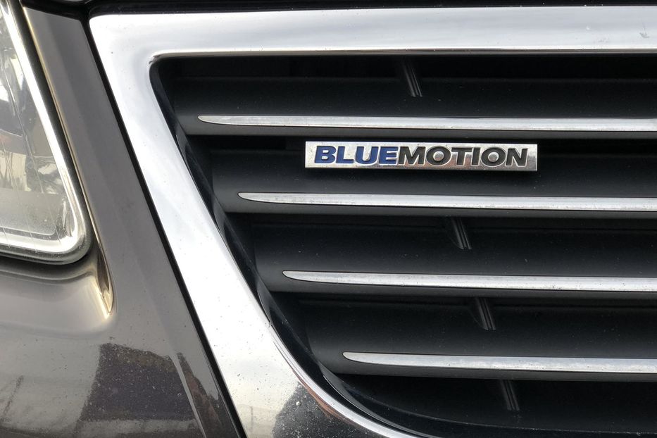 Продам Volkswagen Passat B6 R-line Bluemotion 2010 года в Ровно