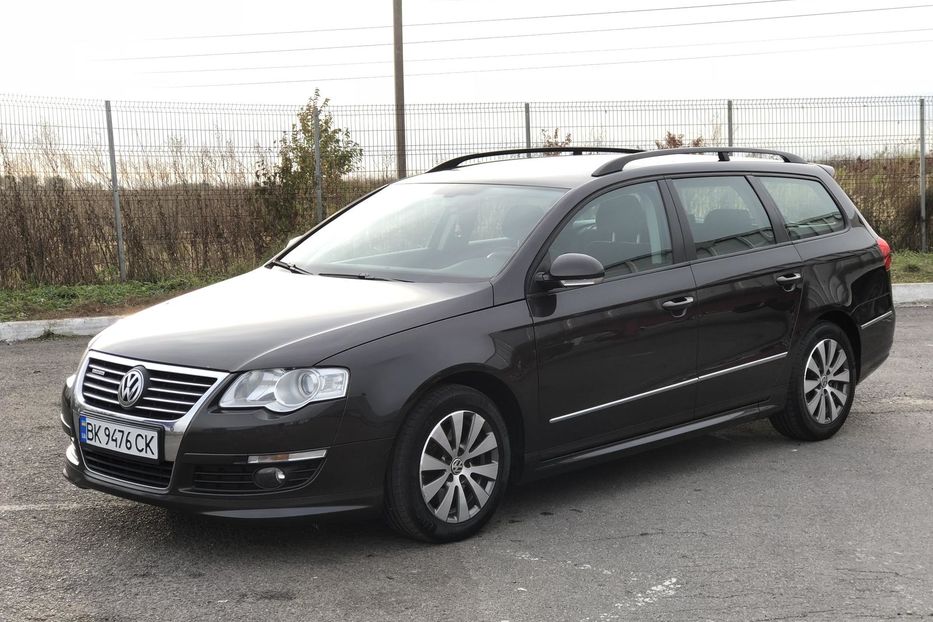 Продам Volkswagen Passat B6 R-line Bluemotion 2010 года в Ровно