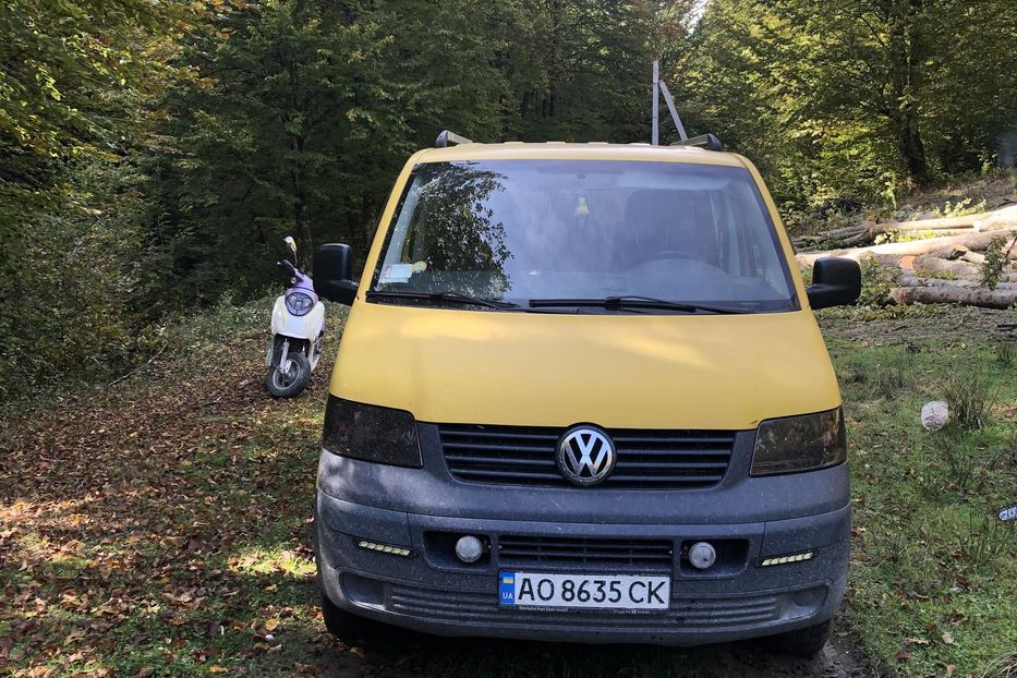 Продам Volkswagen T5 (Transporter) пасс. 2006 года в г. Хуст, Закарпатская область