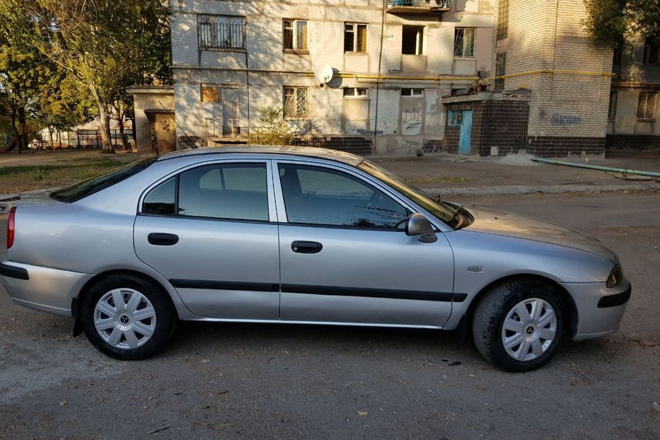 Продам Mitsubishi Carisma 2002 года в Запорожье