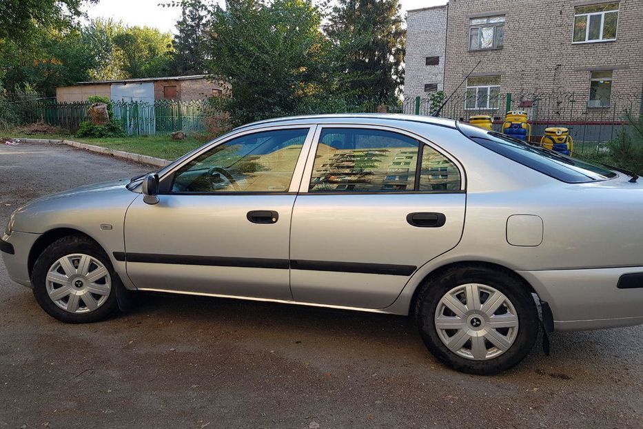 Продам Mitsubishi Carisma 2002 года в Запорожье