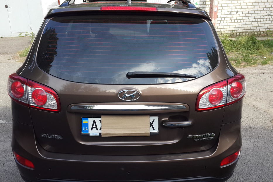Продам Hyundai Santa FE 2012 года в Харькове