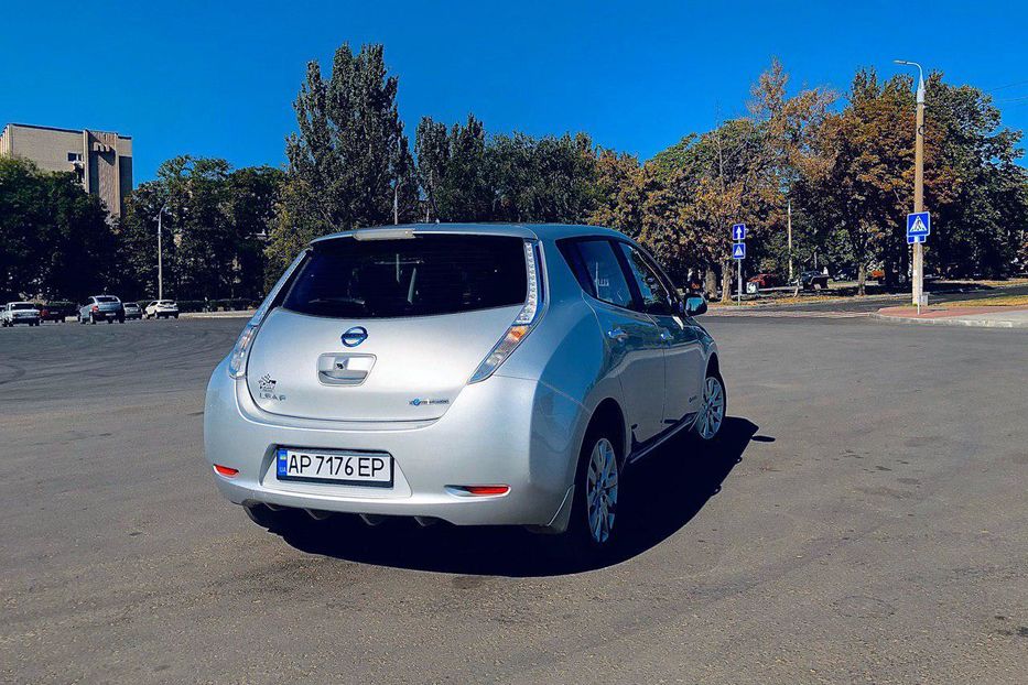 Продам Nissan Leaf SV 2015 года в Запорожье