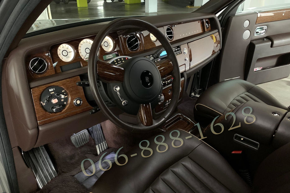 Продам Rolls-Royce Phantom VII 2013 года в Киеве