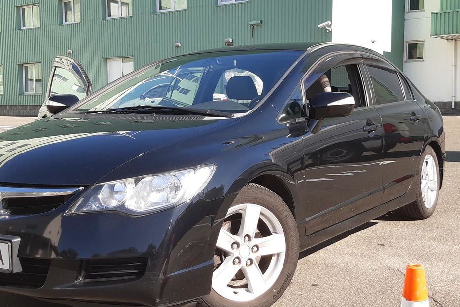 Продам Honda Civic 4D VIII (FD)(R18A2) 2008 года в Киеве