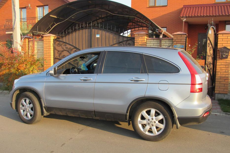 Продам Honda CR-V 2007 года в Киеве