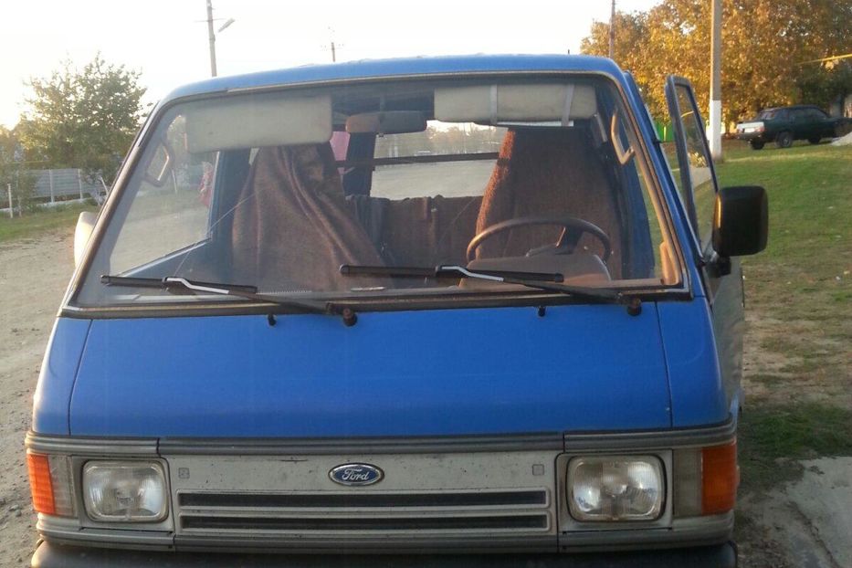 Продам Mazda E-series пасс. 1986 года в Одессе
