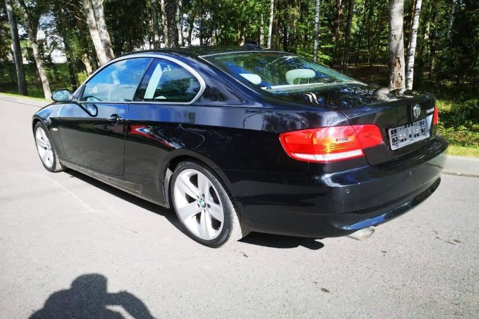 Продам BMW 320 2009 года в Херсоне