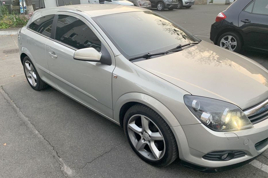 Продам Opel Astra H GTC 2005 года в Киеве