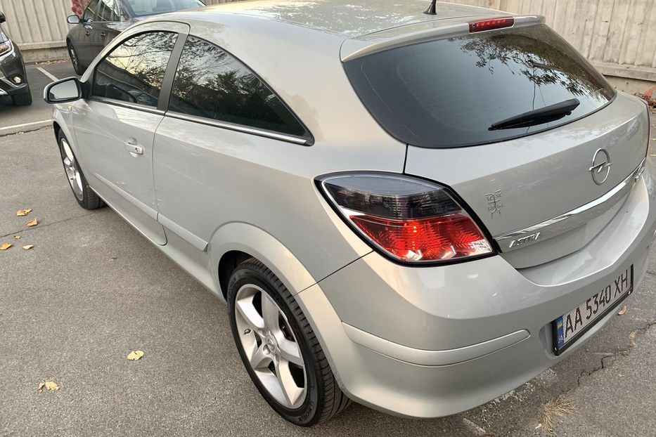 Продам Opel Astra H GTC 2005 года в Киеве