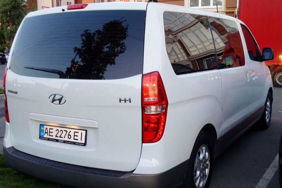Продам Hyundai H1 пасс. 2011 года в Киеве