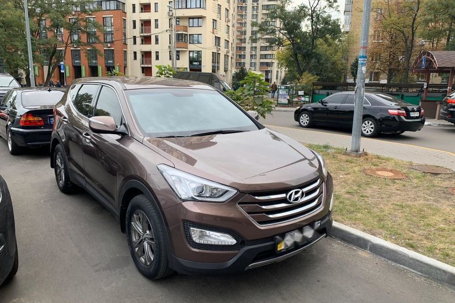 Продам Hyundai Santa FE 2012 года в Киеве