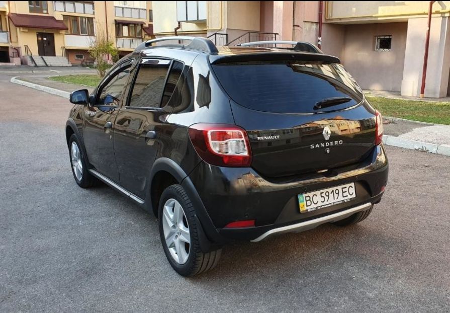 Продам Renault Sandero StepWay 2013 года в г. Дрогобыч, Львовская область