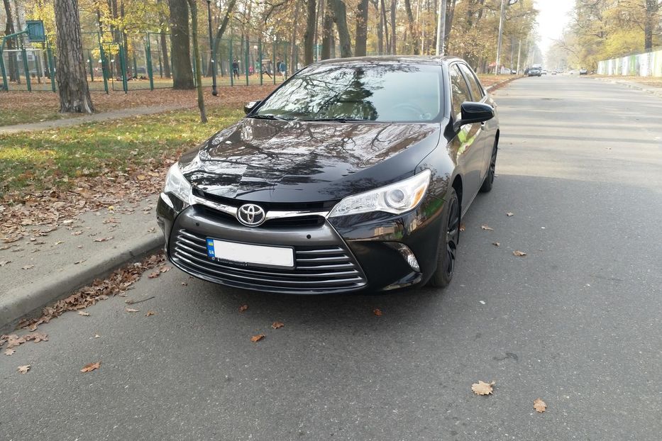Продам Toyota Camry 2015 года в Киеве