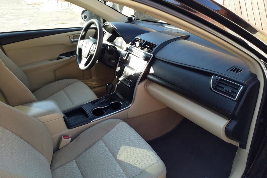 Продам Toyota Camry 2015 года в Киеве