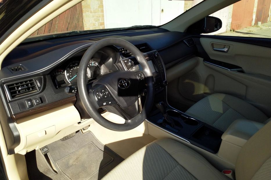 Продам Toyota Camry 2015 года в Киеве