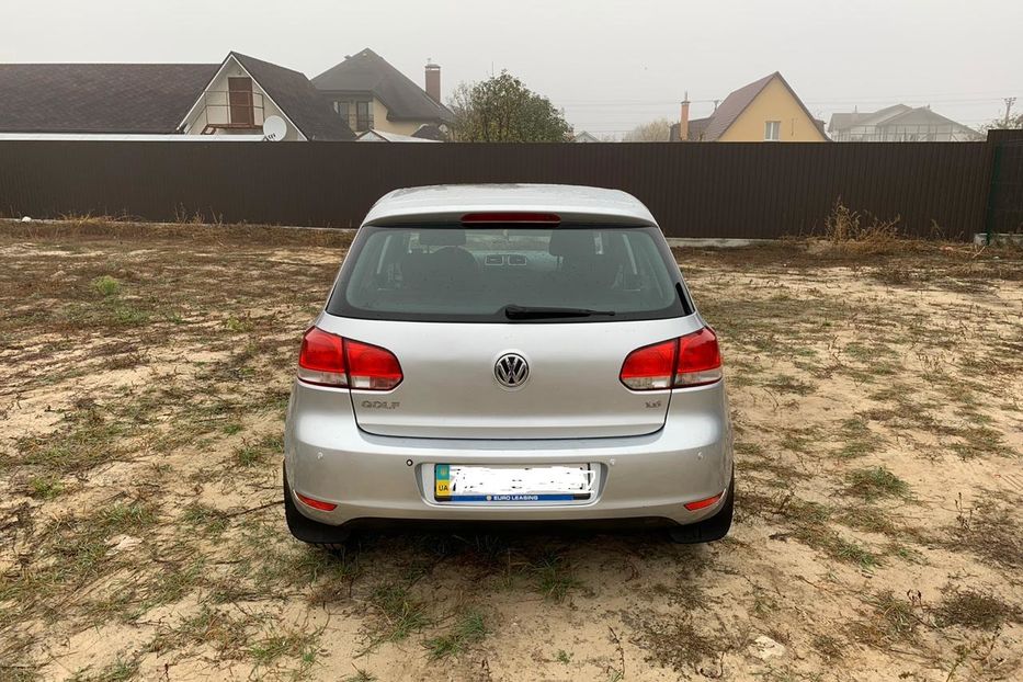 Продам Volkswagen Golf  VI 2010 года в Киеве