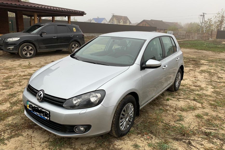 Продам Volkswagen Golf  VI 2010 года в Киеве