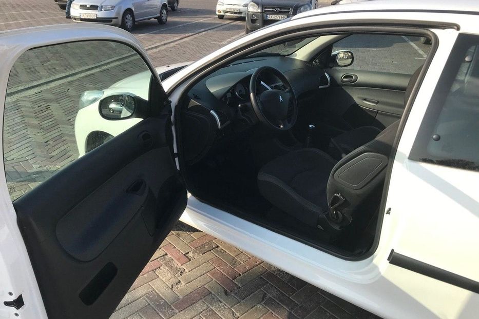 Продам Peugeot 206 + 2010 года в Харькове