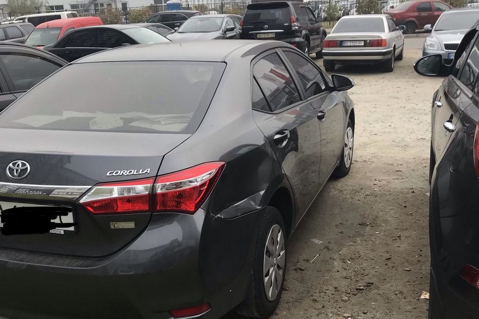 Продам Toyota Corolla 2016 года в Киеве