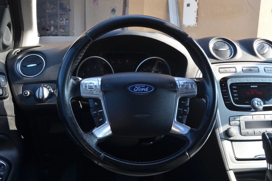 Продам Ford Mondeo Titanium 2010 года в Киеве