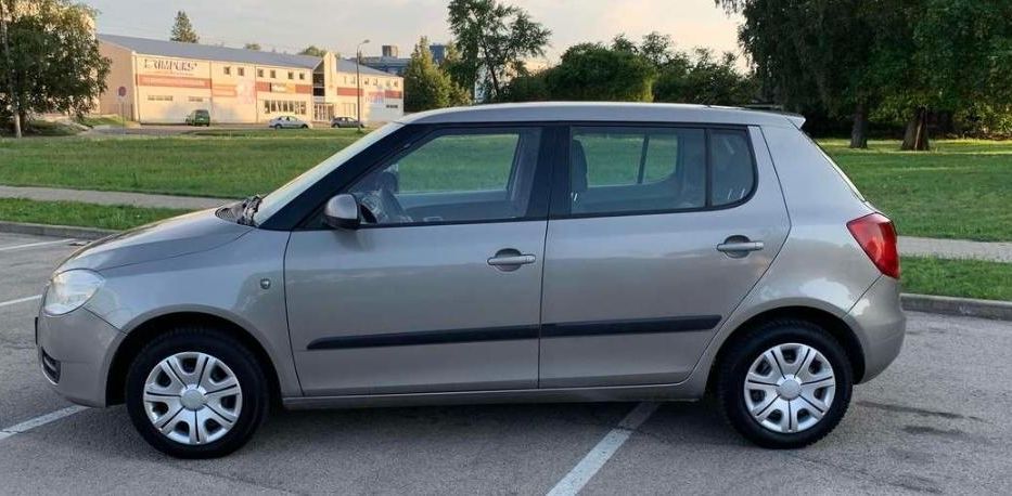 Продам Skoda Fabia 2008 года в Киеве