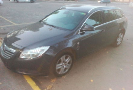 Продам Opel Insignia Sportstourer (самая полная)  2013 года в Николаеве