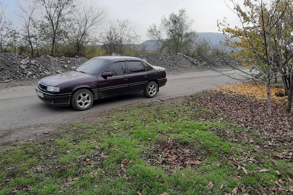 Продам Opel Vectra A 1993 года в г. Кривой Рог, Днепропетровская область