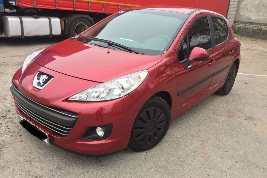 Продам Peugeot 207 2010 года в Херсоне