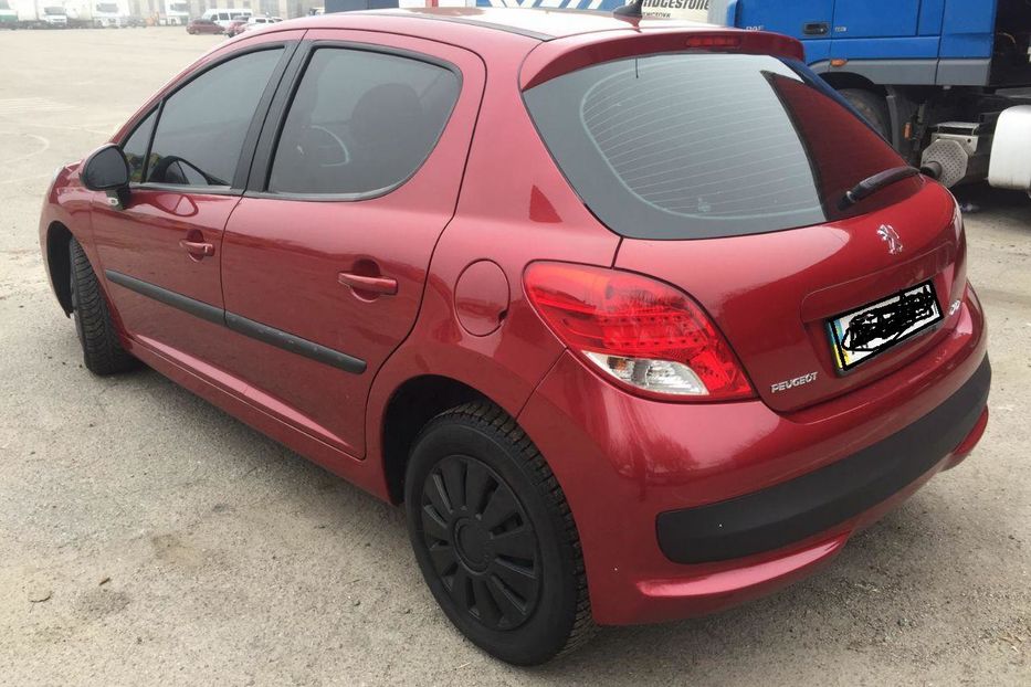 Продам Peugeot 207 2010 года в Херсоне