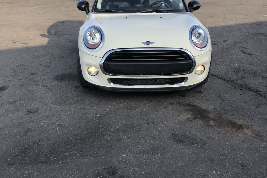 Продам MINI Cooper 2015 года в Киеве