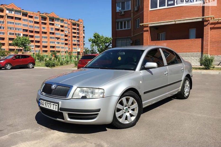 Продам Skoda Superb 2003 года в Киеве