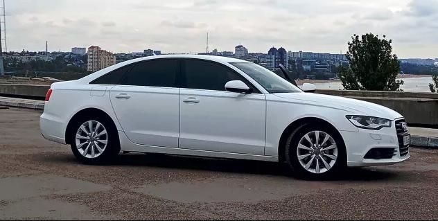 Продам Audi A6 2.0 tdi 2011 года в Запорожье