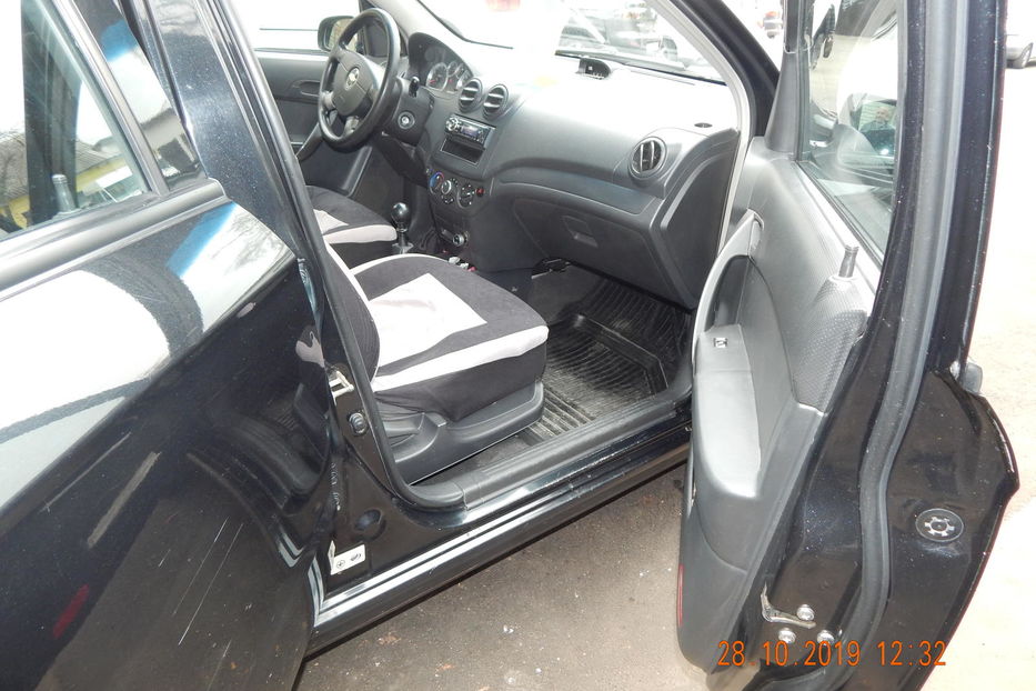 Продам Chevrolet Aveo Т-250    LS 2008 года в Житомире