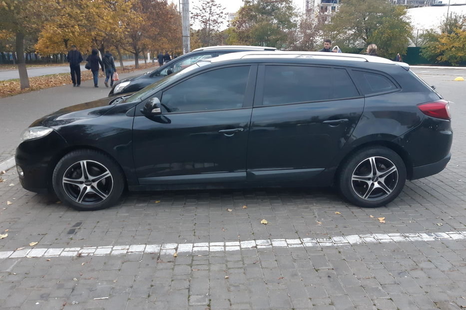 Продам Renault Megane 2013 года в Одессе