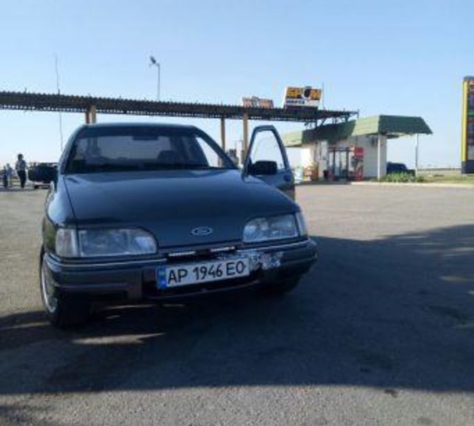 Продам Ford Sierra 2.0 OHC N8 1987 года в Запорожье