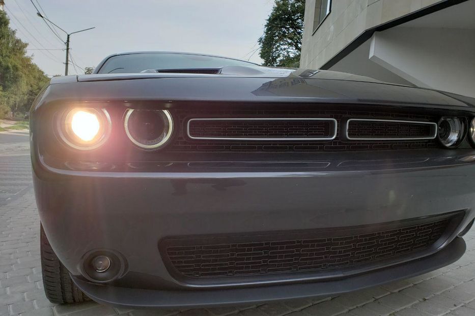 Продам Dodge Challenger 2017 года в Львове