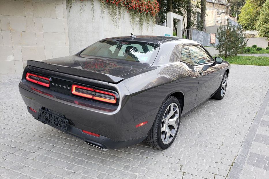 Продам Dodge Challenger 2017 года в Львове