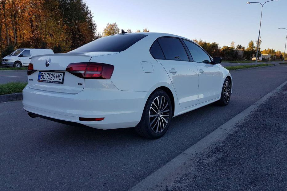 Продам Volkswagen Jetta 2016 года в Львове