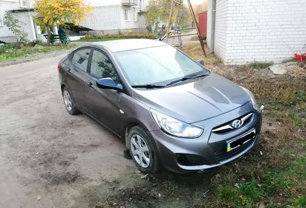 Продам Hyundai Solaris 2011 года в г. Козелец, Черниговская область