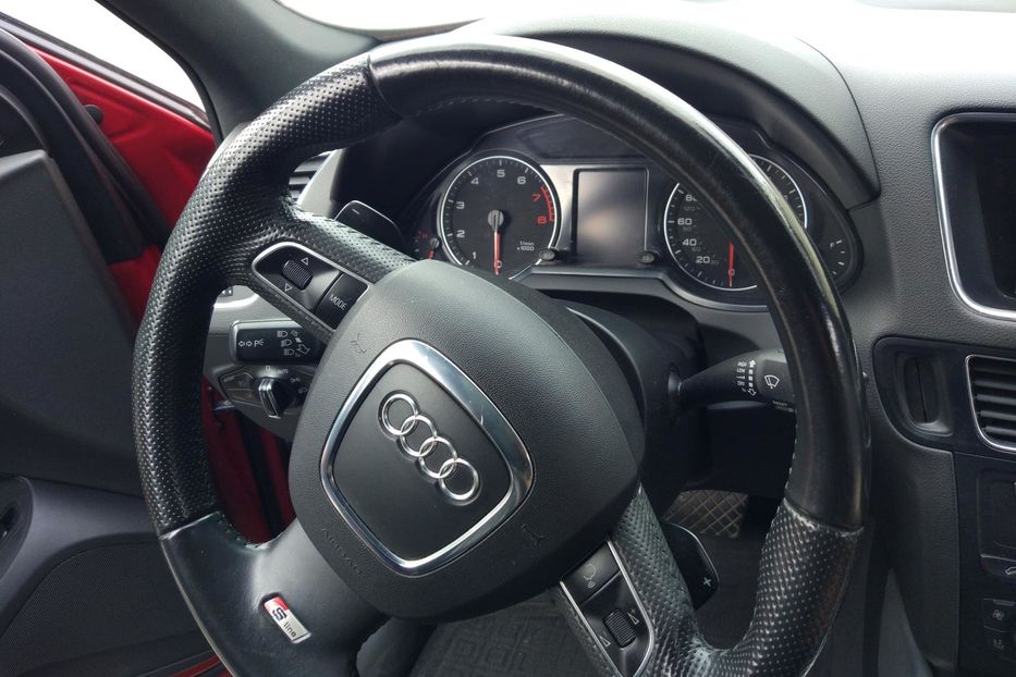 Продам Audi Q5 s-line 2009 года в Киеве